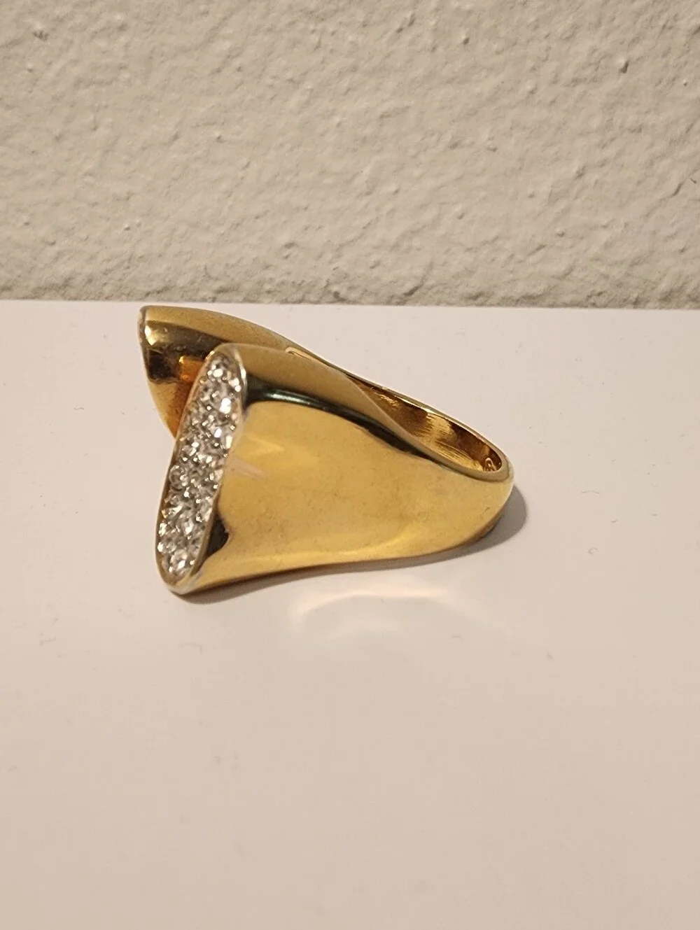 18kt HGE Cluster Ring